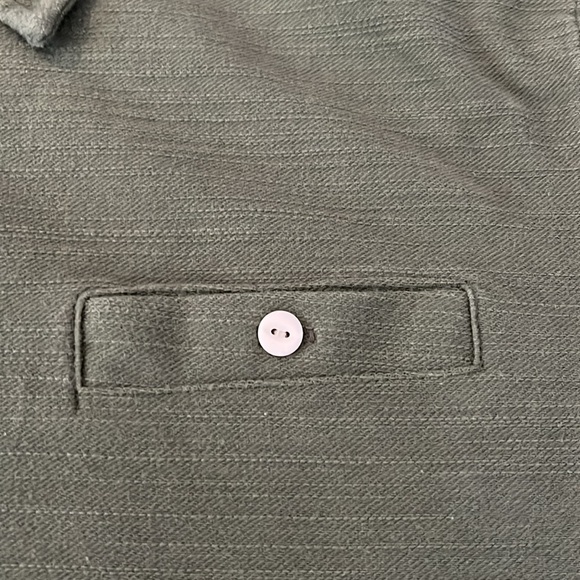 Men’s short sleeve shirt. - Picture 5 of 5